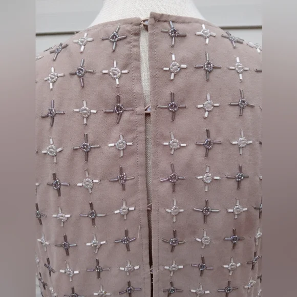 Exquisite! Beaded High-End Tank w/ Liner - Picture 5 of 12